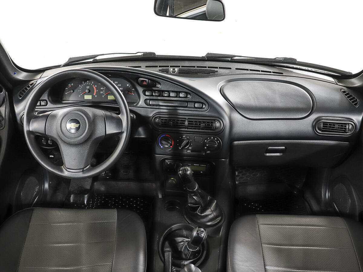 Купить Chevrolet Niva с пробегом. Фото: #11
