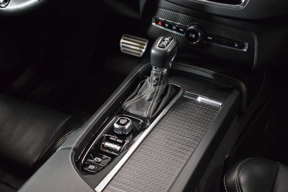 Купить Volvo XC90 с пробегом. Фото: #20
