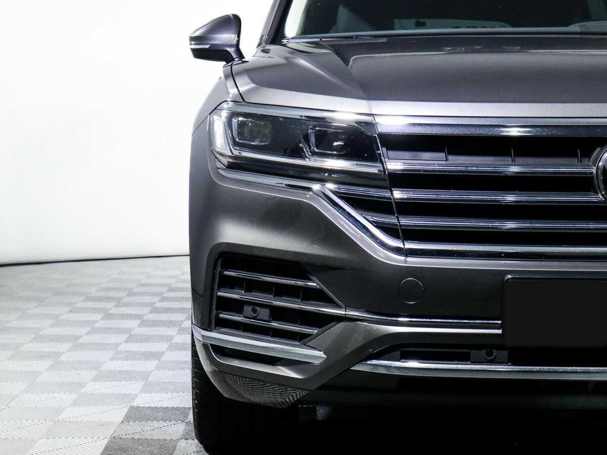 Купить Volkswagen Touareg с пробегом. Фото: #13