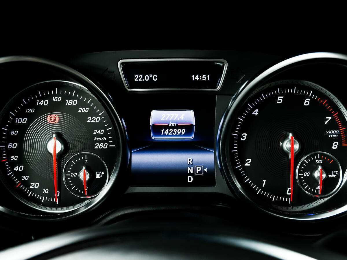 Купить Mercedes-Benz GLE с пробегом. Фото: #9