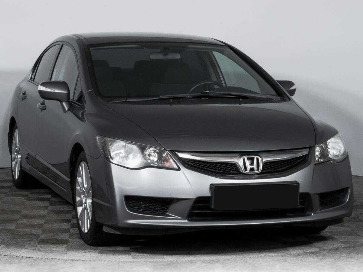 Купить Honda Civic с пробегом. Фото: #2