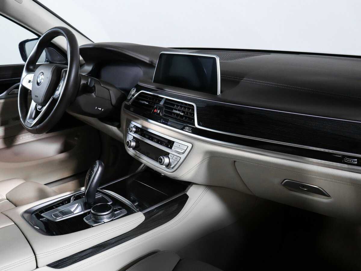 Купить BMW 7 серии с пробегом. Фото: #8