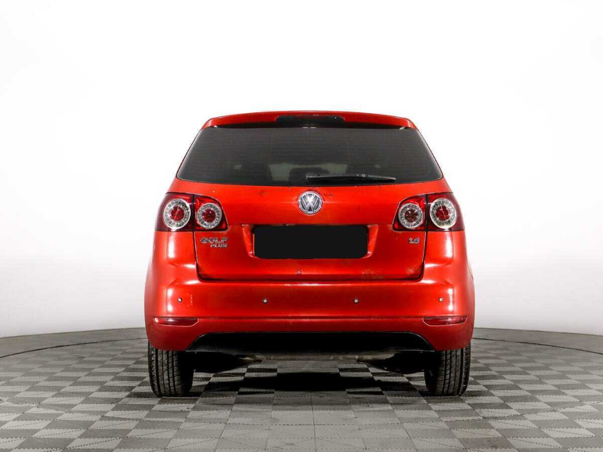 Купить Volkswagen Golf Plus с пробегом. Фото: #5