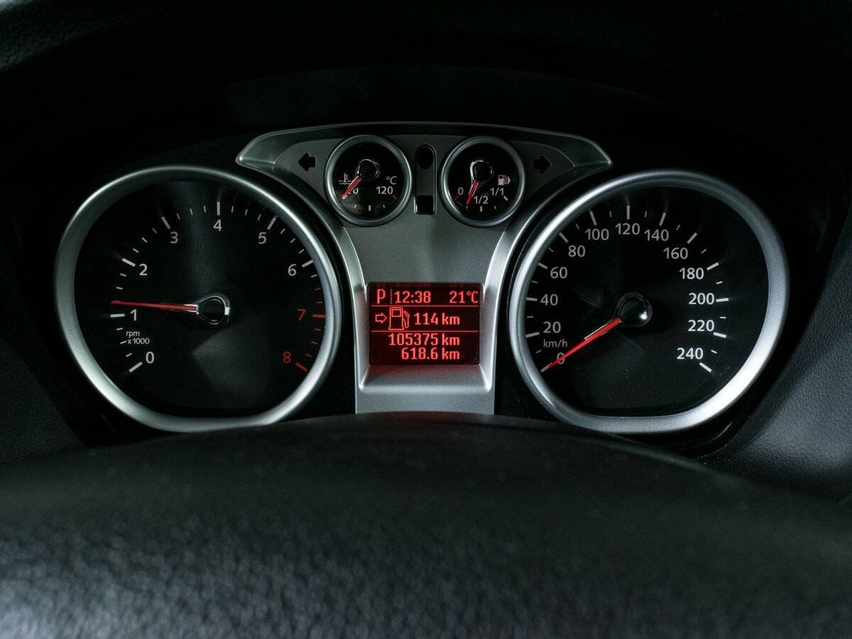 Купить Ford Focus с пробегом. Фото: #10