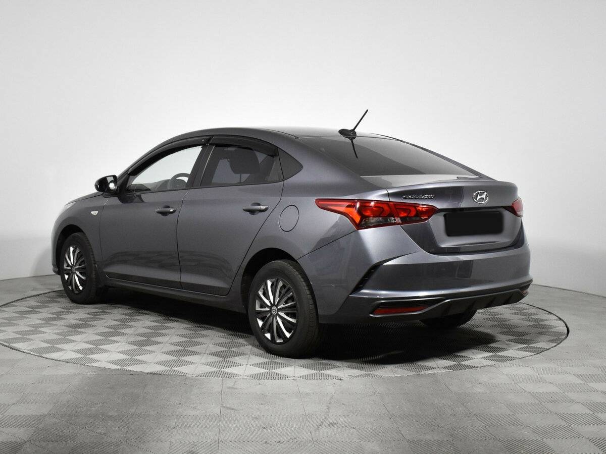 Купить Hyundai Solaris с пробегом. Фото: #6