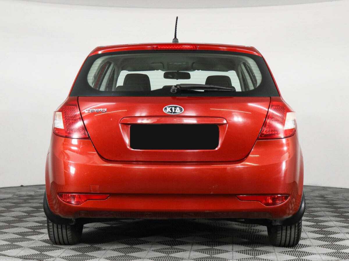 Купить Kia Ceed с пробегом. Фото: #5