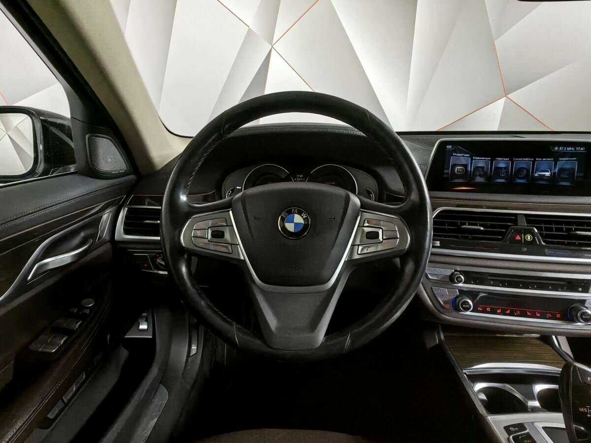 Купить BMW 7 серии с пробегом. Фото: #14