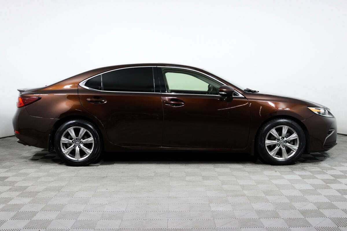 Купить Lexus ES с пробегом. Фото: #3
