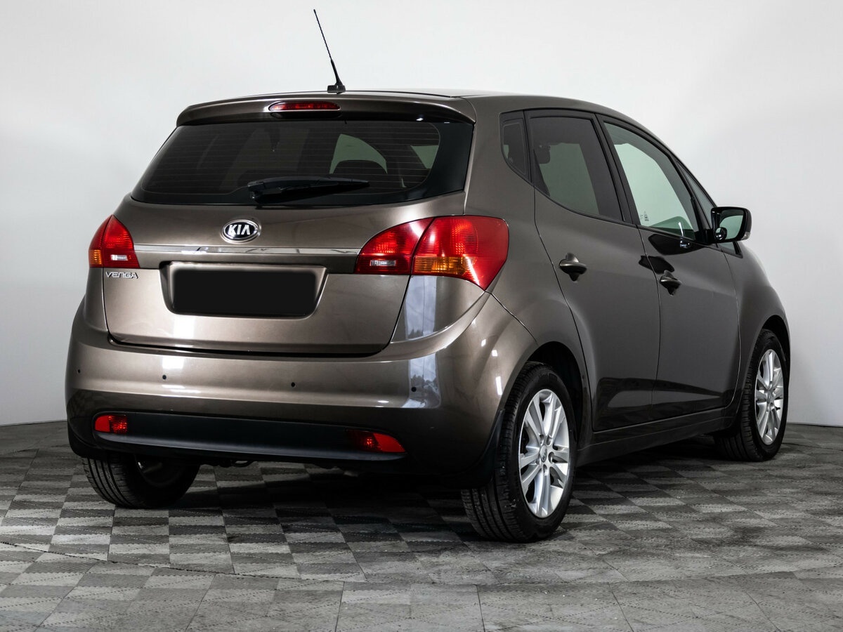 Купить Kia Venga с пробегом. Фото: #3