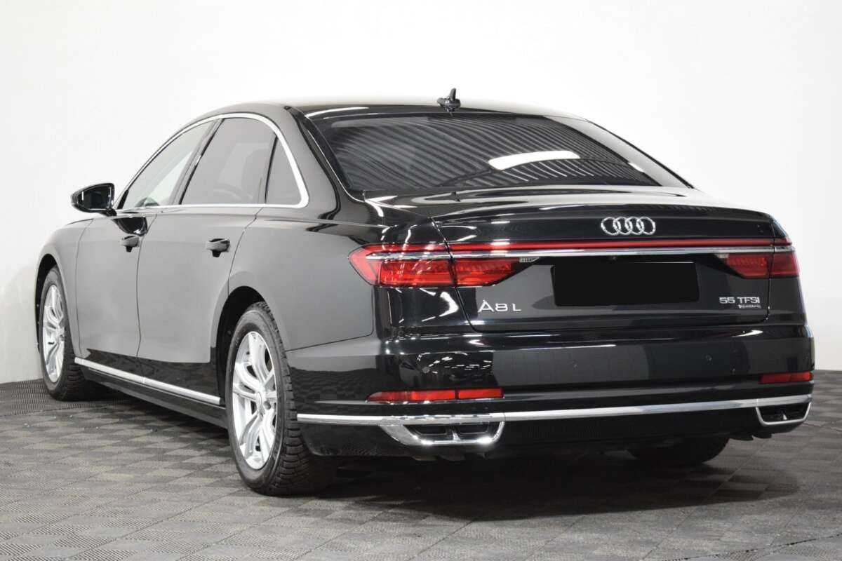 Купить Audi A8 с пробегом. Фото: #5
