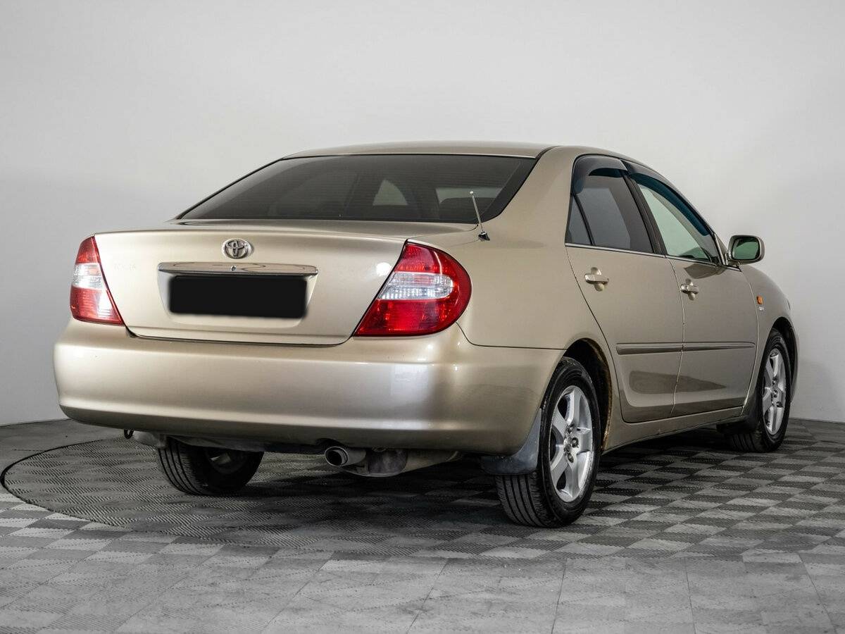 Купить Toyota Camry с пробегом. Фото: #3
