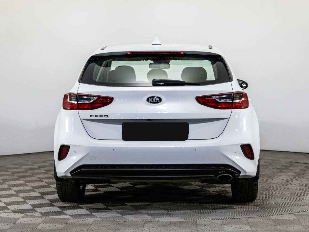 Купить Kia Ceed с пробегом. Фото: #5