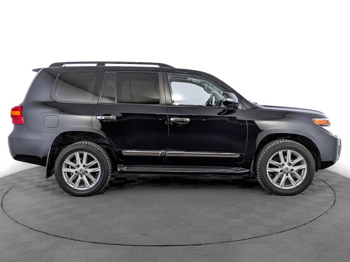 Купить Toyota Land Cruiser с пробегом. Фото: #3