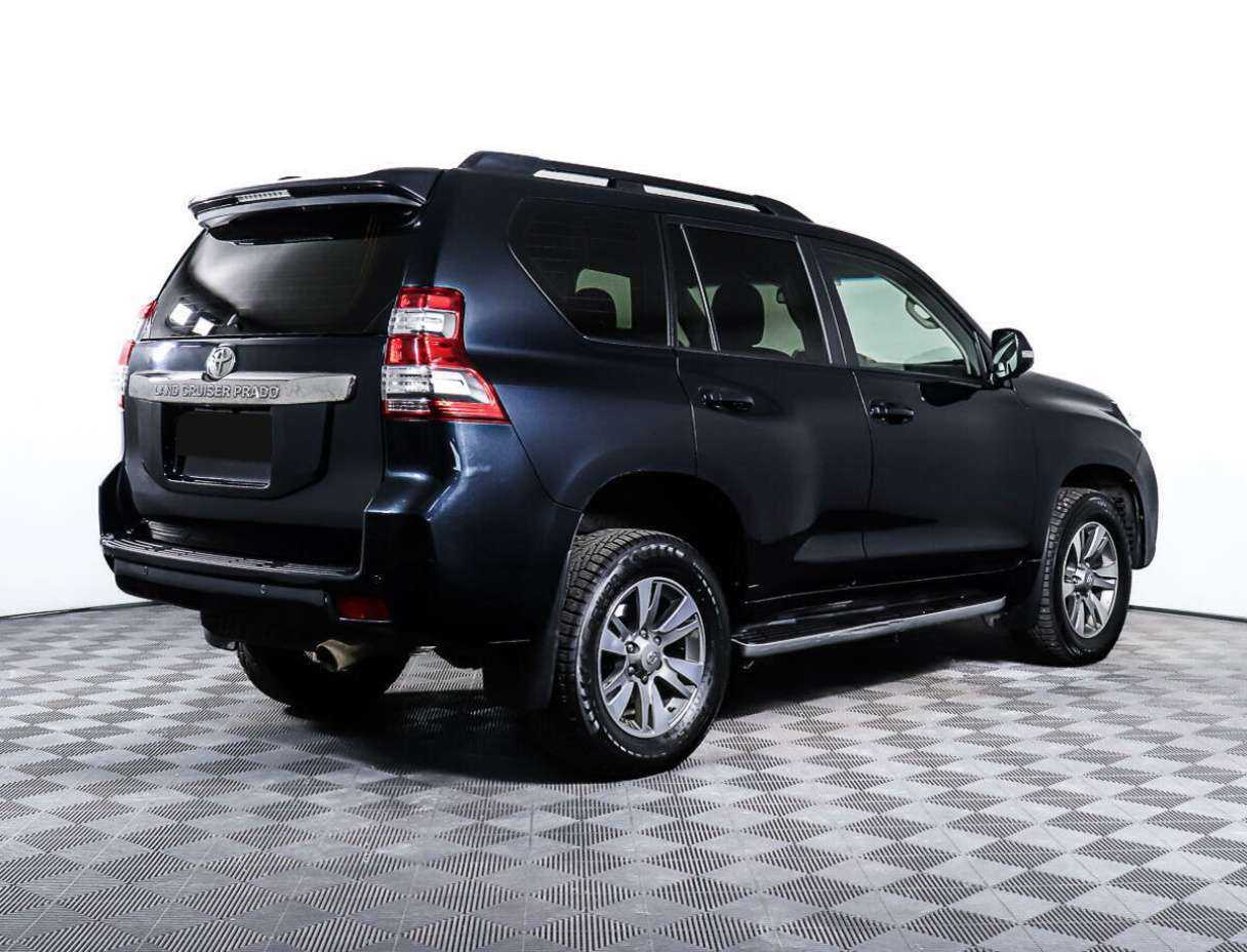 Купить Toyota Land Cruiser Prado с пробегом. Фото: #4
