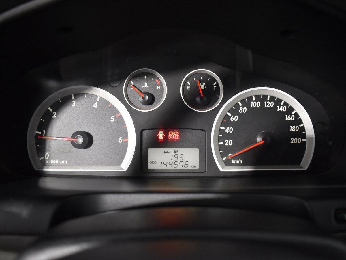 Купить Hyundai Santa Fe с пробегом. Фото: #11