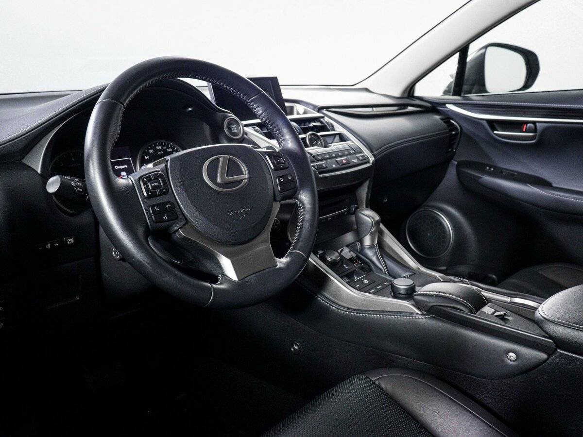 Купить Lexus NX с пробегом. Фото: #10
