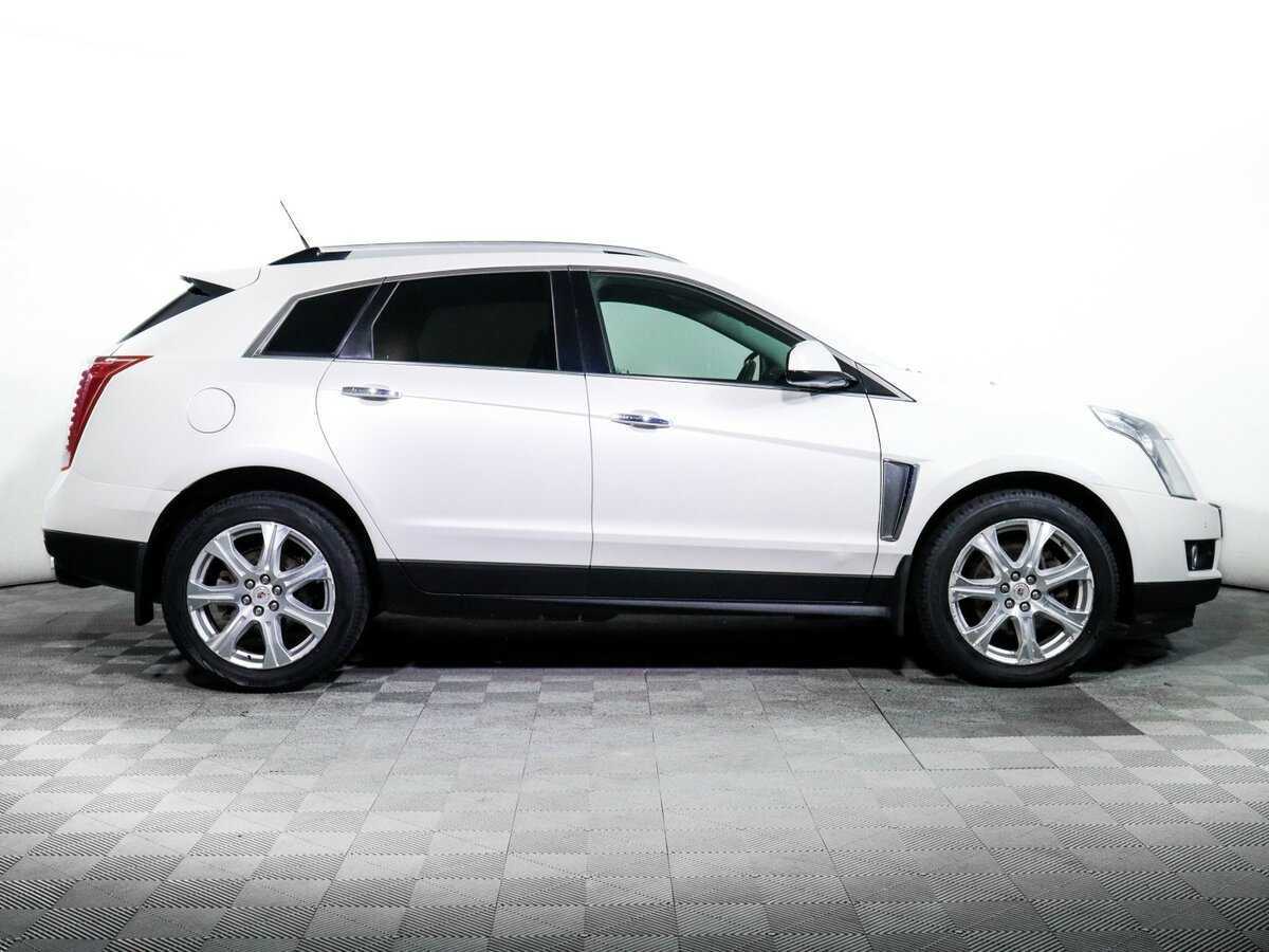 Купить Cadillac SRX с пробегом. Фото: #3