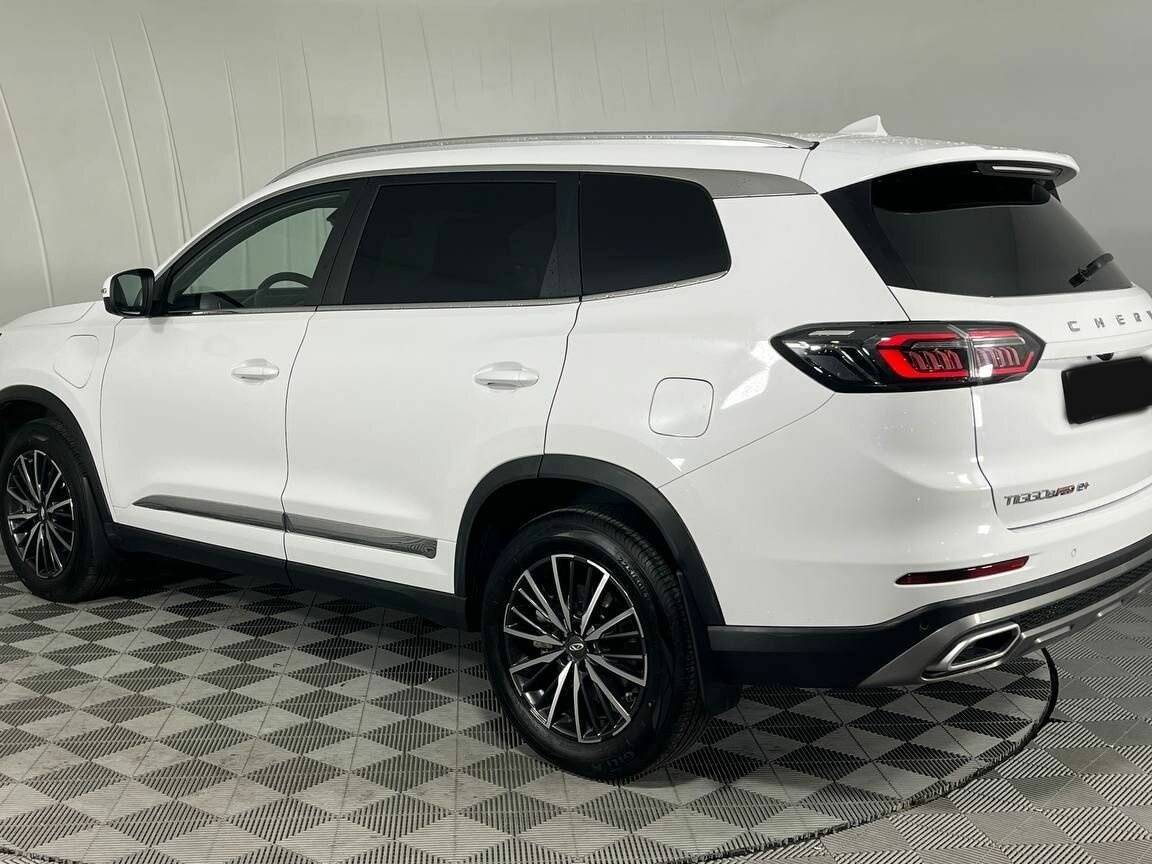 Купить Chery Tiggo 8 Pro e+ с пробегом. Фото: #5