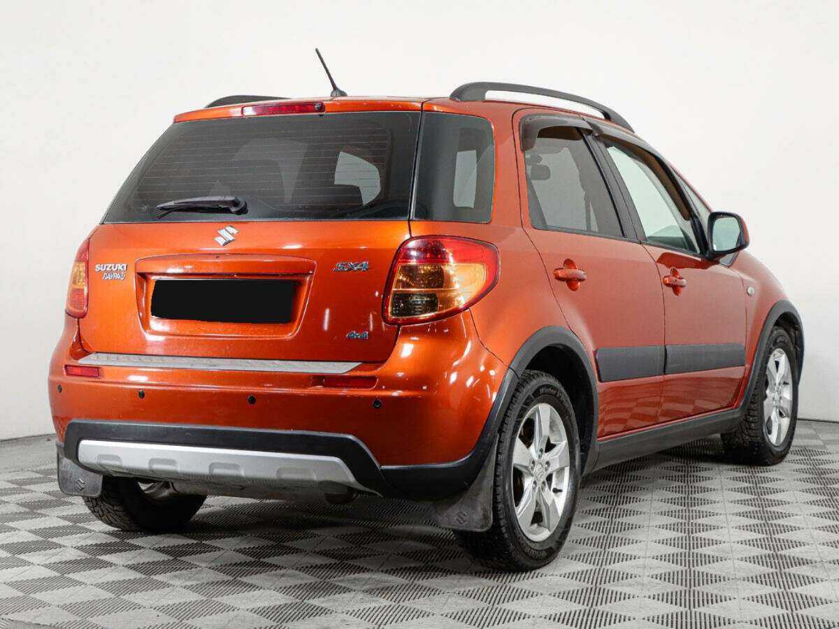 Купить Suzuki SX4 с пробегом. Фото: #4