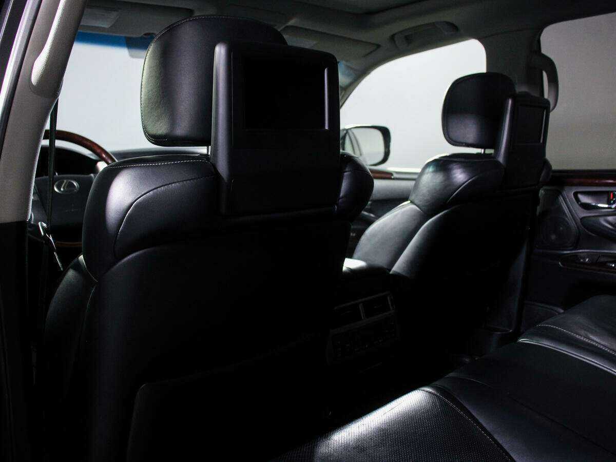 Купить Lexus LX с пробегом. Фото: #12