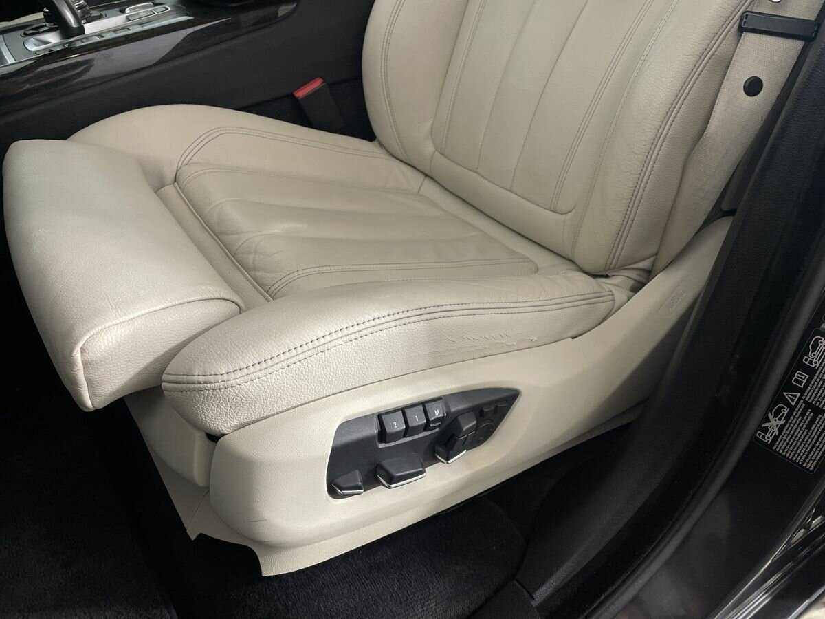 Купить BMW X5 с пробегом. Фото: #9