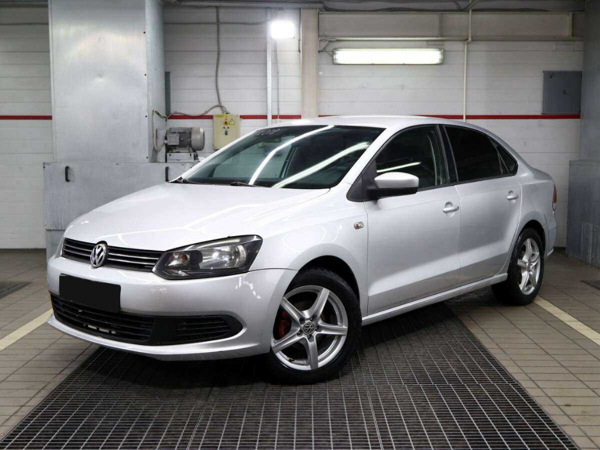 Купить Volkswagen Polo с пробегом. Посмотреть фото