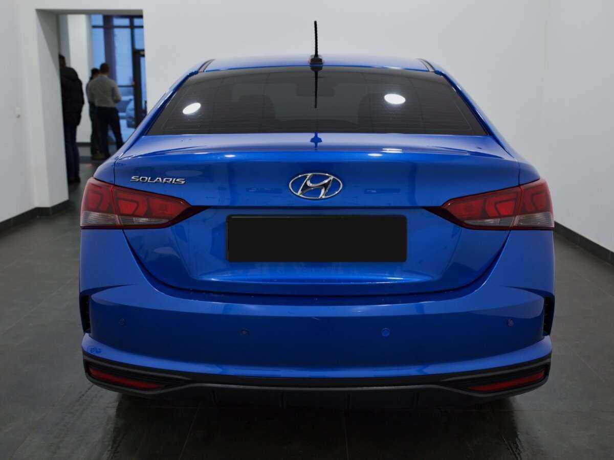 Купить Hyundai Solaris с пробегом. Фото: #4