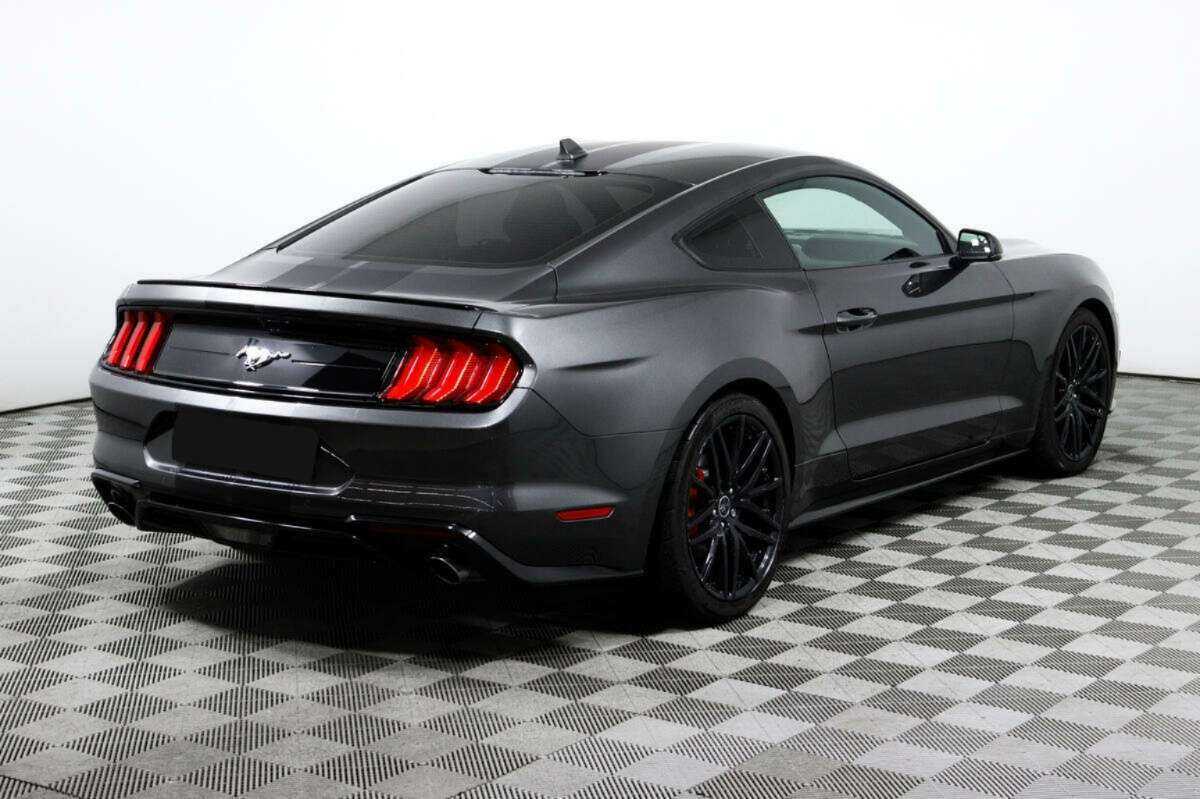 Купить Ford Mustang с пробегом. Фото: #4