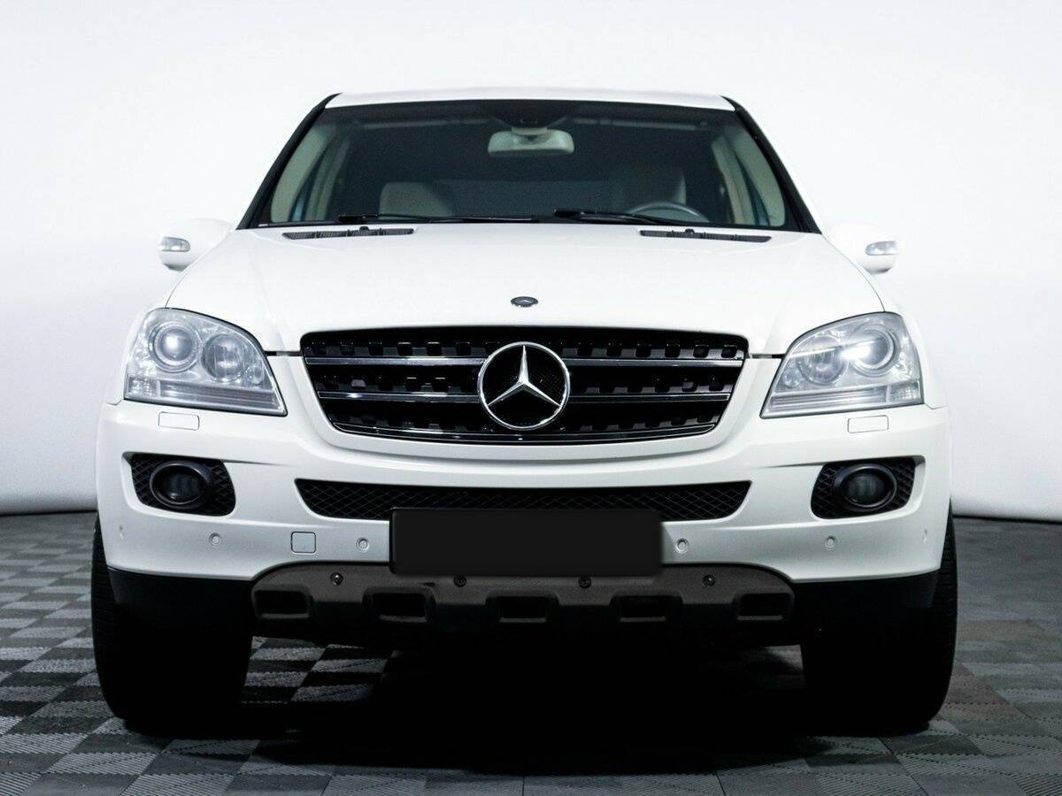 Купить Mercedes-Benz M-Класс с пробегом. Фото: #1