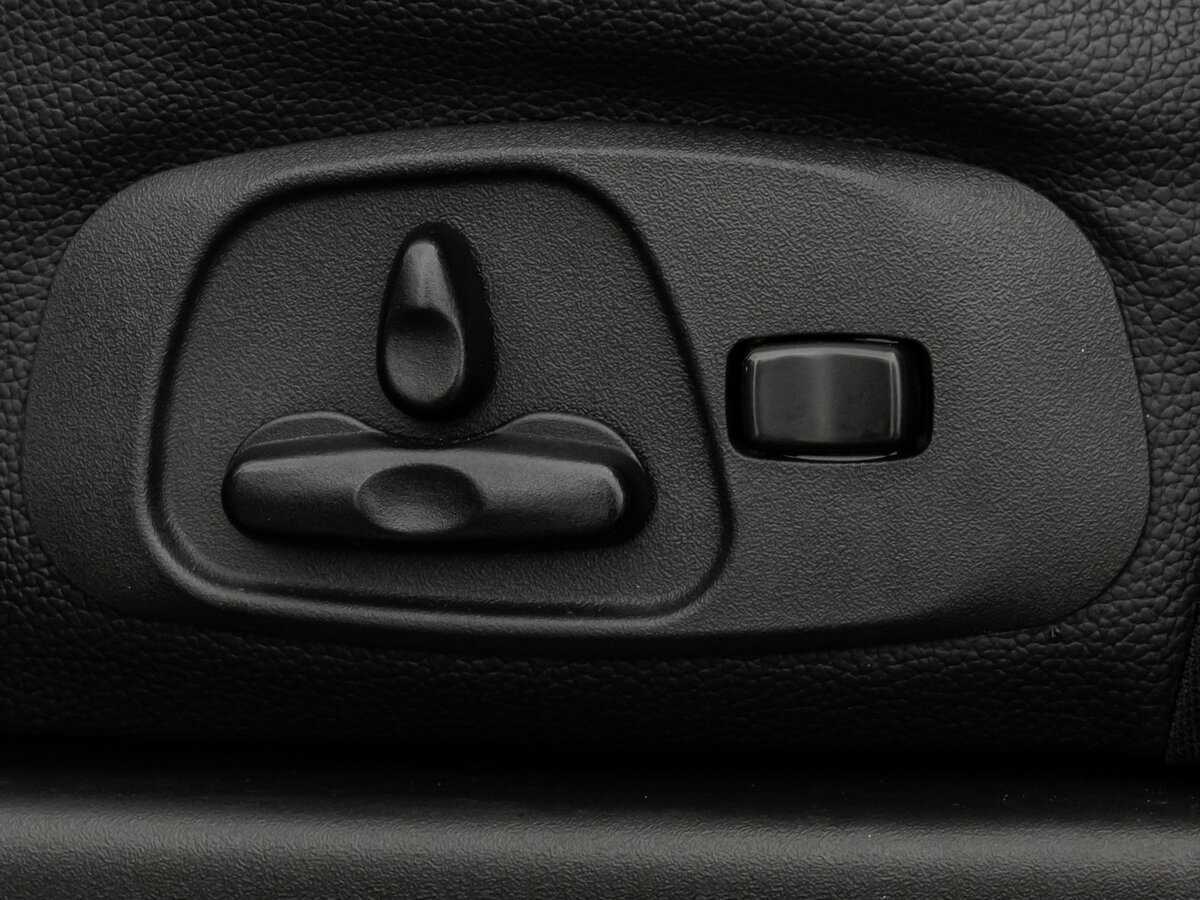 Купить Mitsubishi Pajero с пробегом. Фото: #20