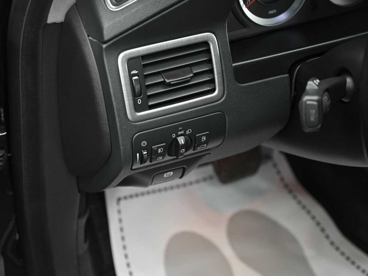 Купить Volvo S80 с пробегом. Фото: #9