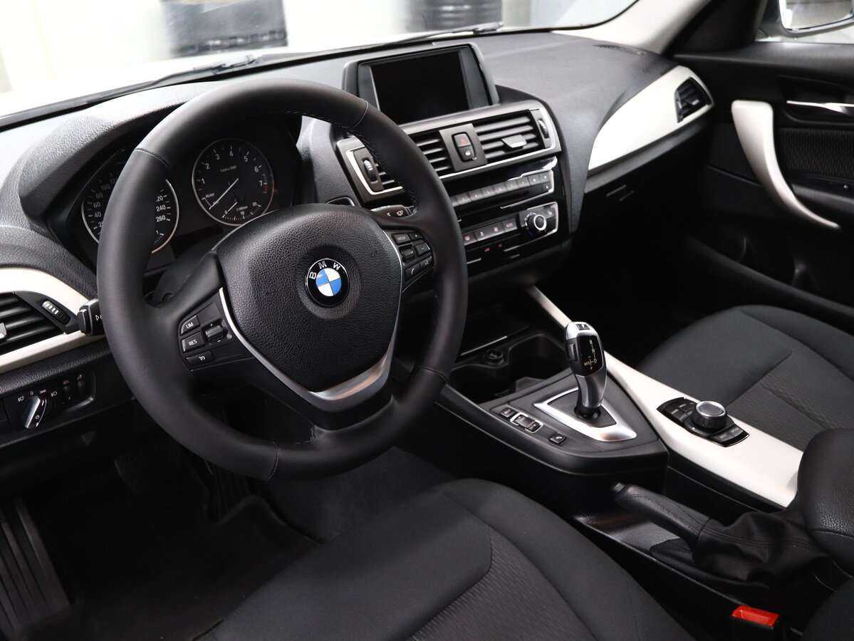 Купить BMW 1 серии с пробегом. Фото: #9