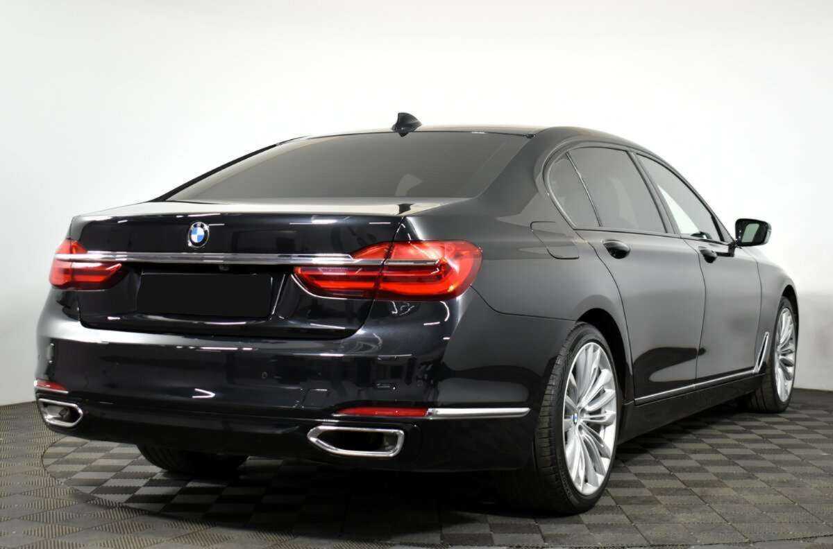 Купить BMW 7 серии с пробегом. Фото: #3