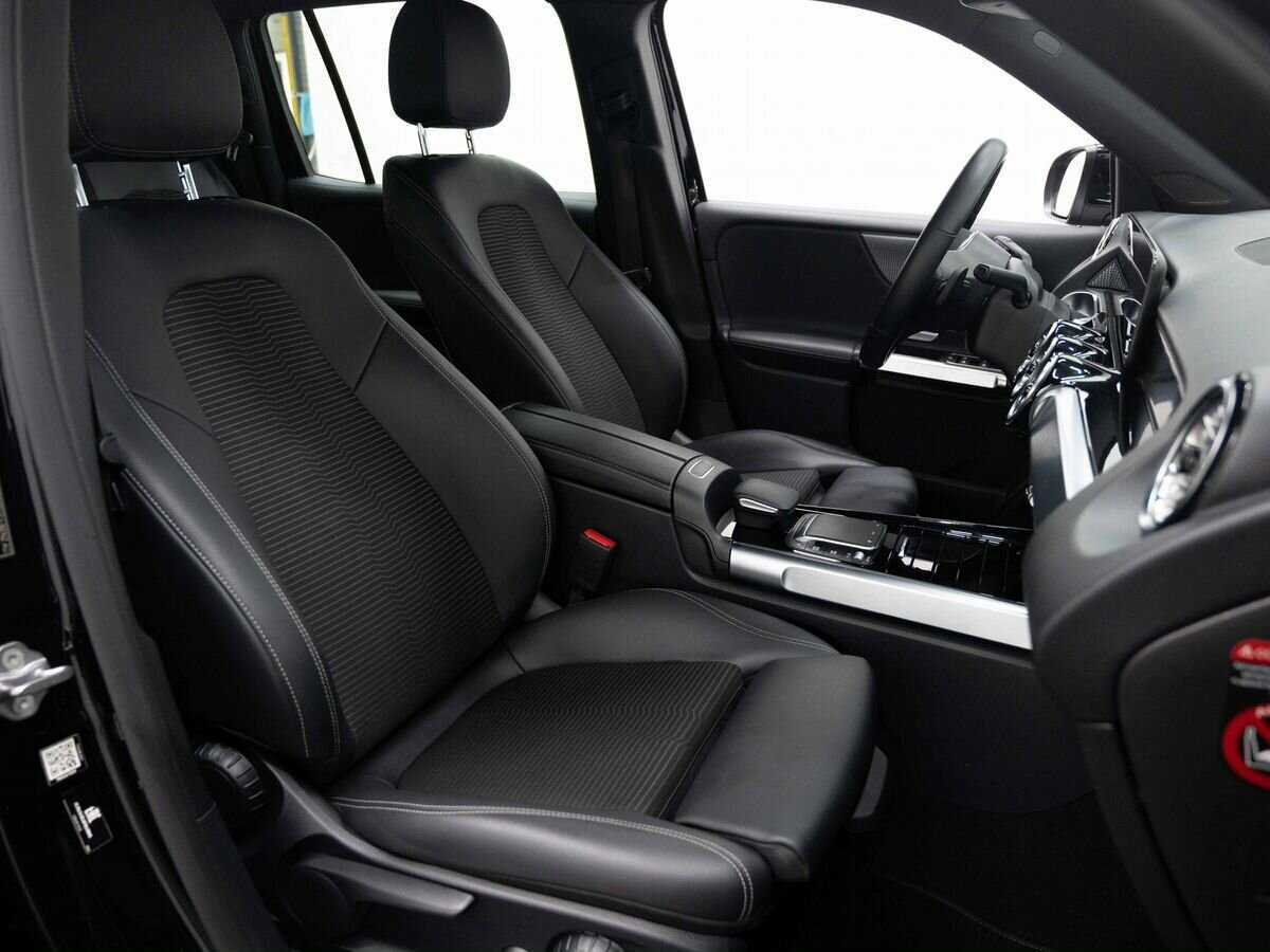 Купить Mercedes-Benz GLB с пробегом. Фото: #11