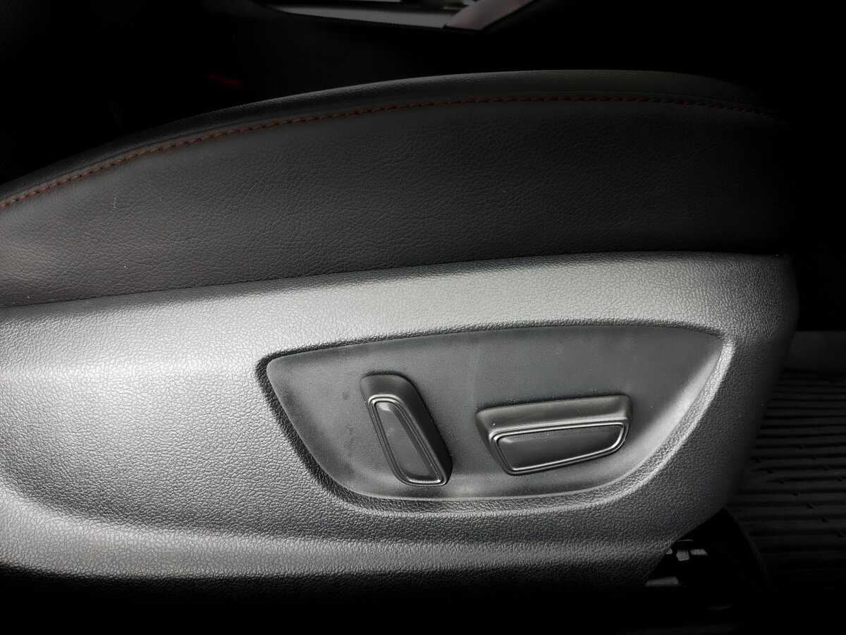 Купить Toyota Camry с пробегом. Фото: #20