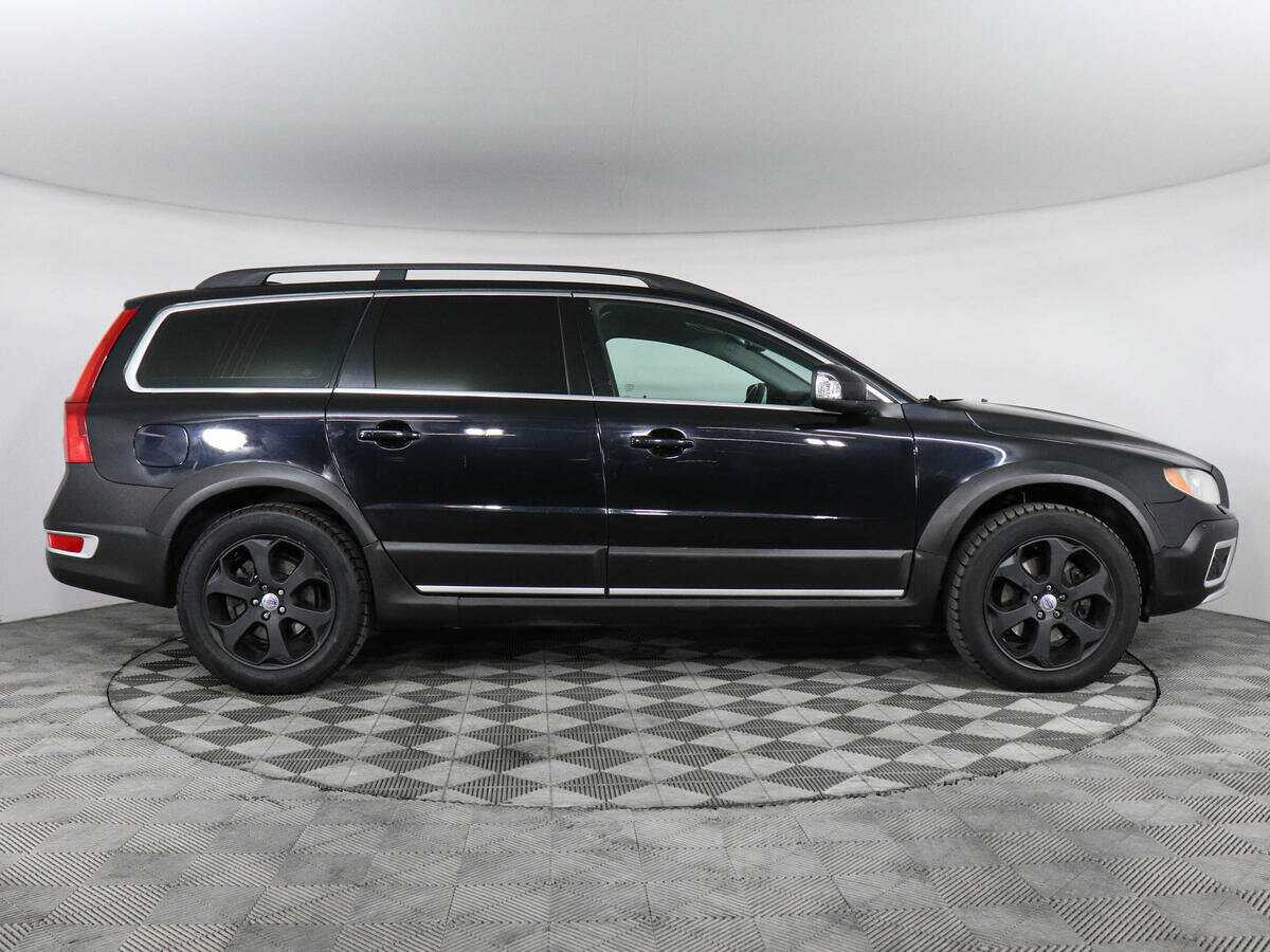 Купить Volvo XC70 с пробегом. Фото: #3