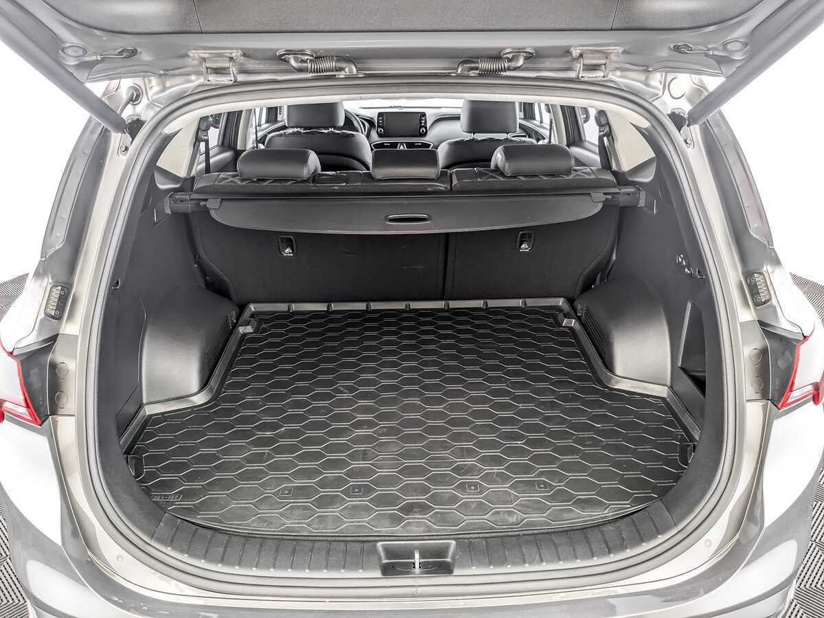 Купить Hyundai Santa Fe с пробегом. Фото: #9