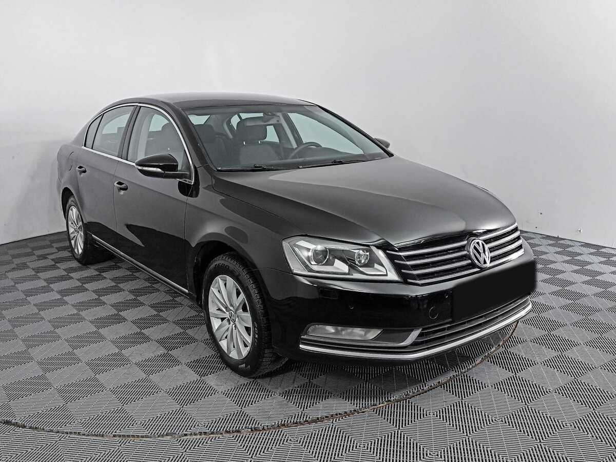 Купить Volkswagen Passat с пробегом. Фото: #2