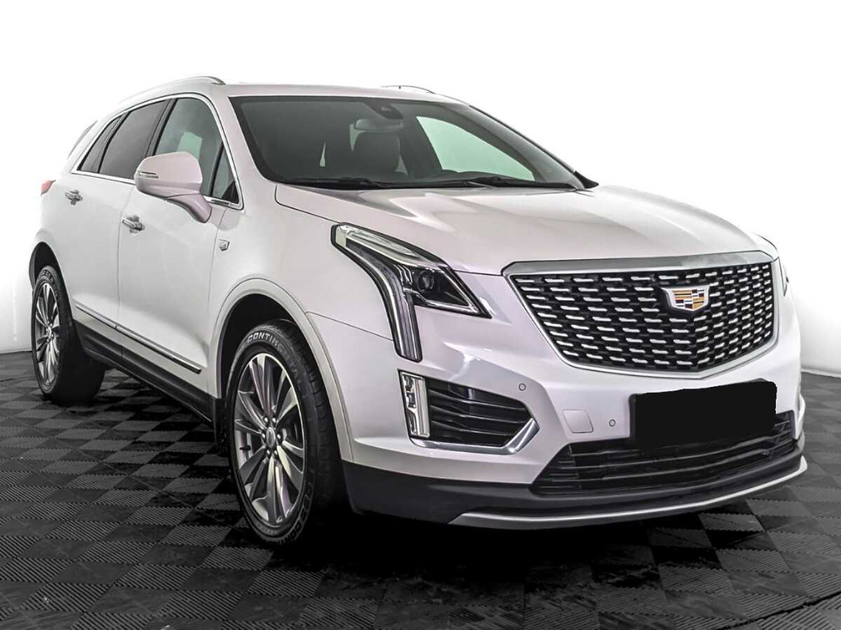 Купить Cadillac XT5 с пробегом. Фото: #2