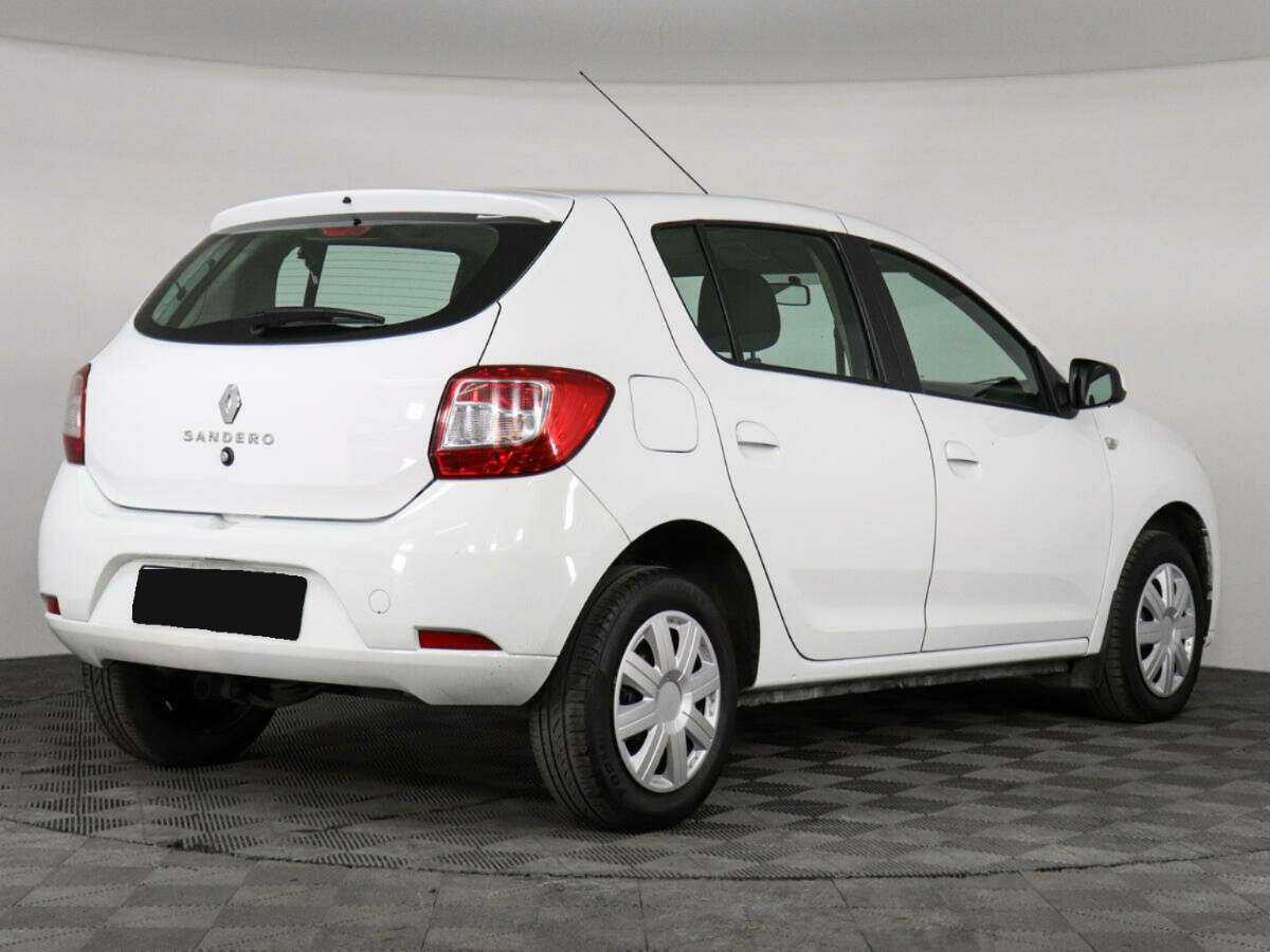 Купить Renault Sandero с пробегом. Фото: #4