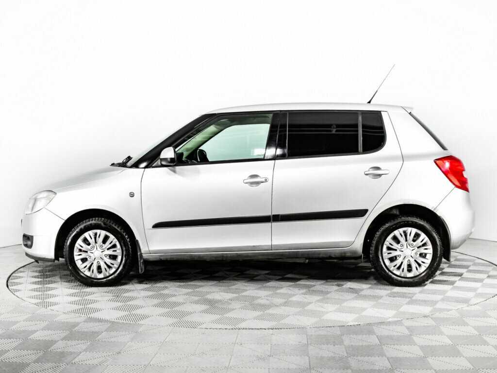 Купить Skoda Fabia с пробегом. Фото: #7