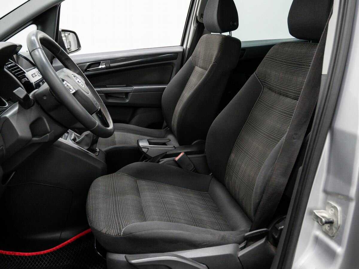 Купить Opel Zafira с пробегом. Фото: #11