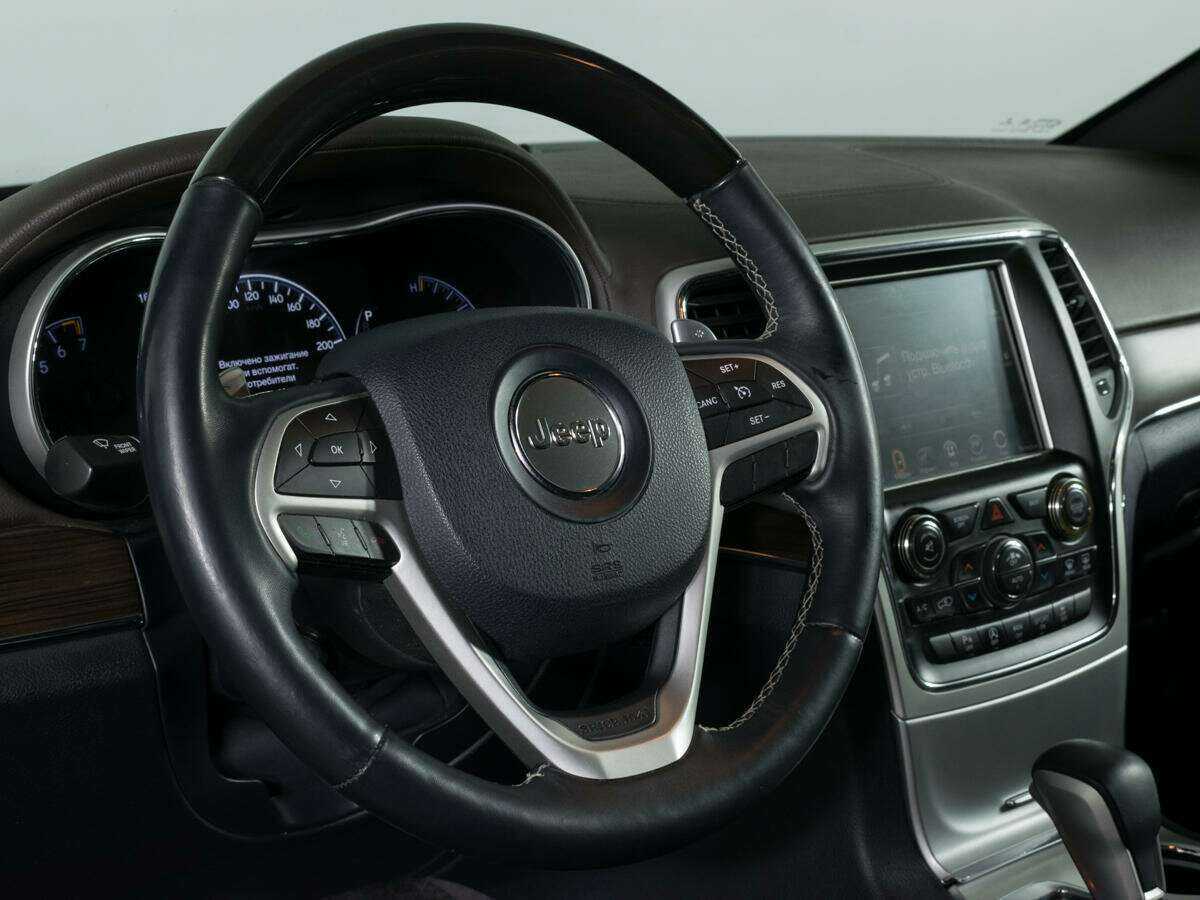 Купить Jeep Grand Cherokee с пробегом. Фото: #14