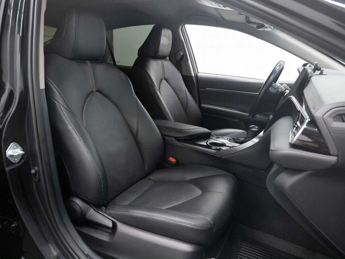 Купить Toyota Camry с пробегом. Фото: #13