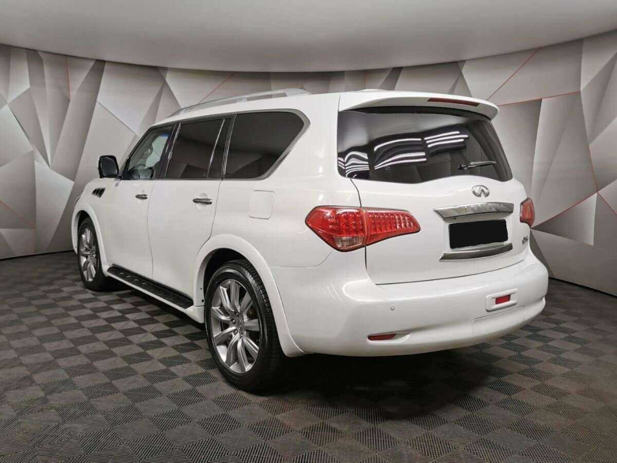 Купить Infiniti QX56 с пробегом. Фото: #3