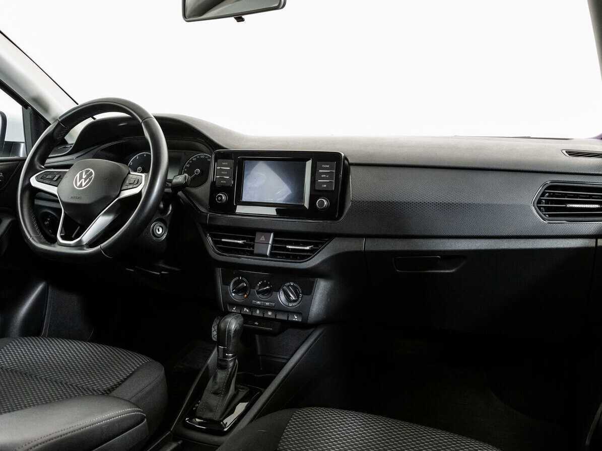 Купить Volkswagen Polo с пробегом. Фото: #8
