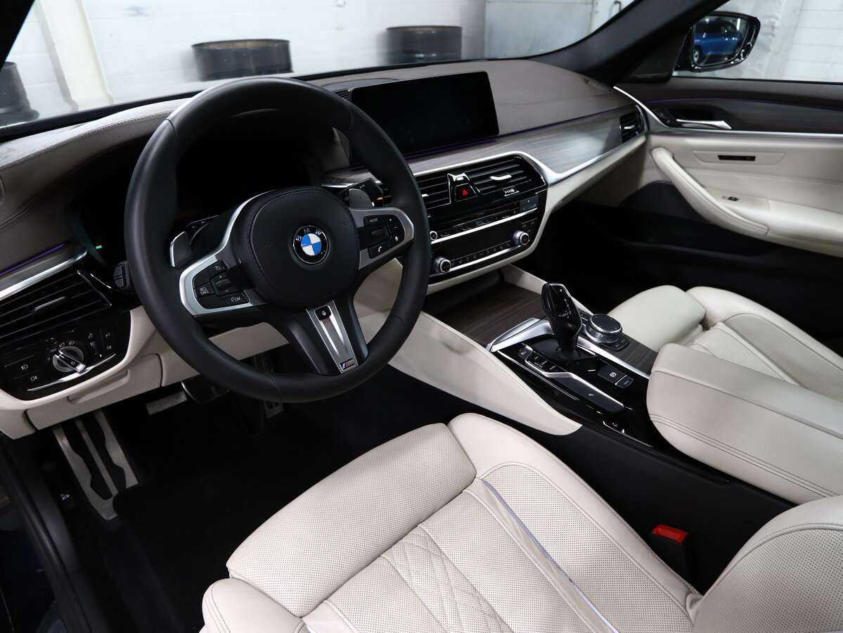 Купить BMW 5 серии с пробегом. Фото: #9