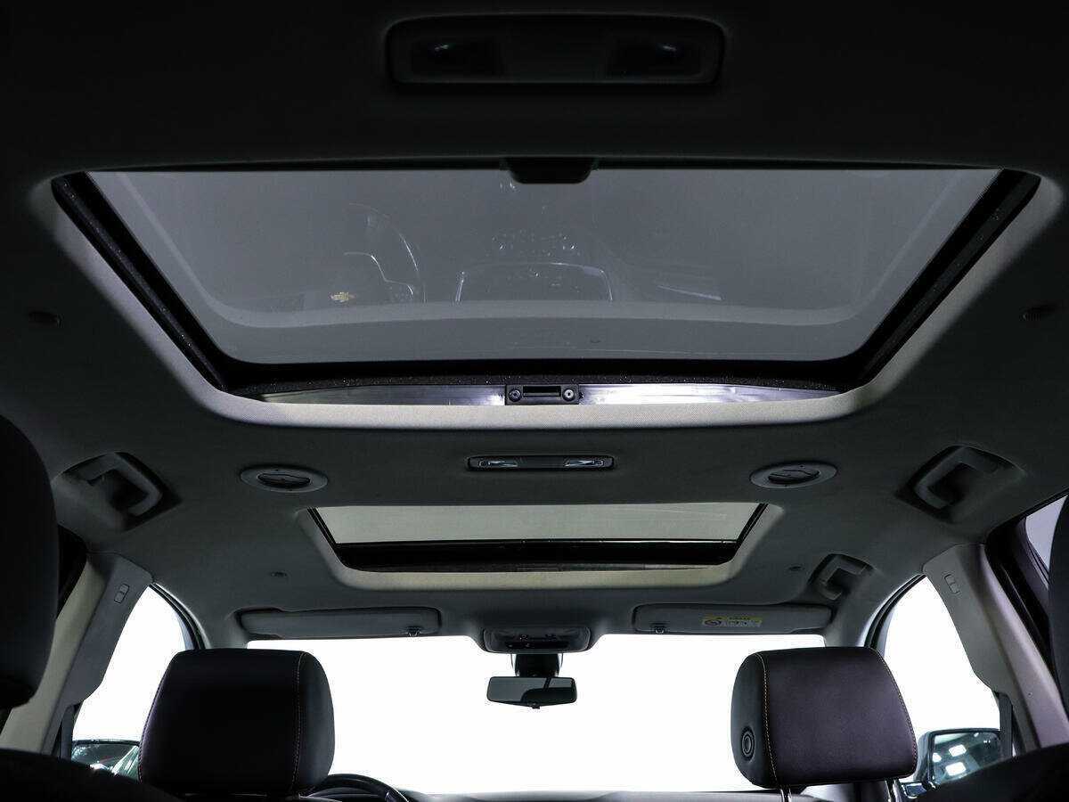 Купить Chevrolet Traverse с пробегом. Фото: #19