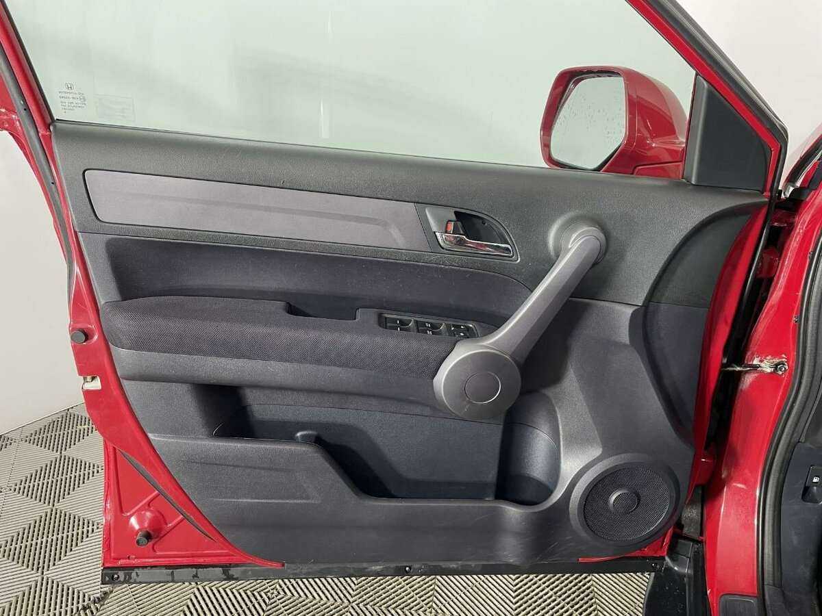 Купить Honda CR-V с пробегом. Фото: #7