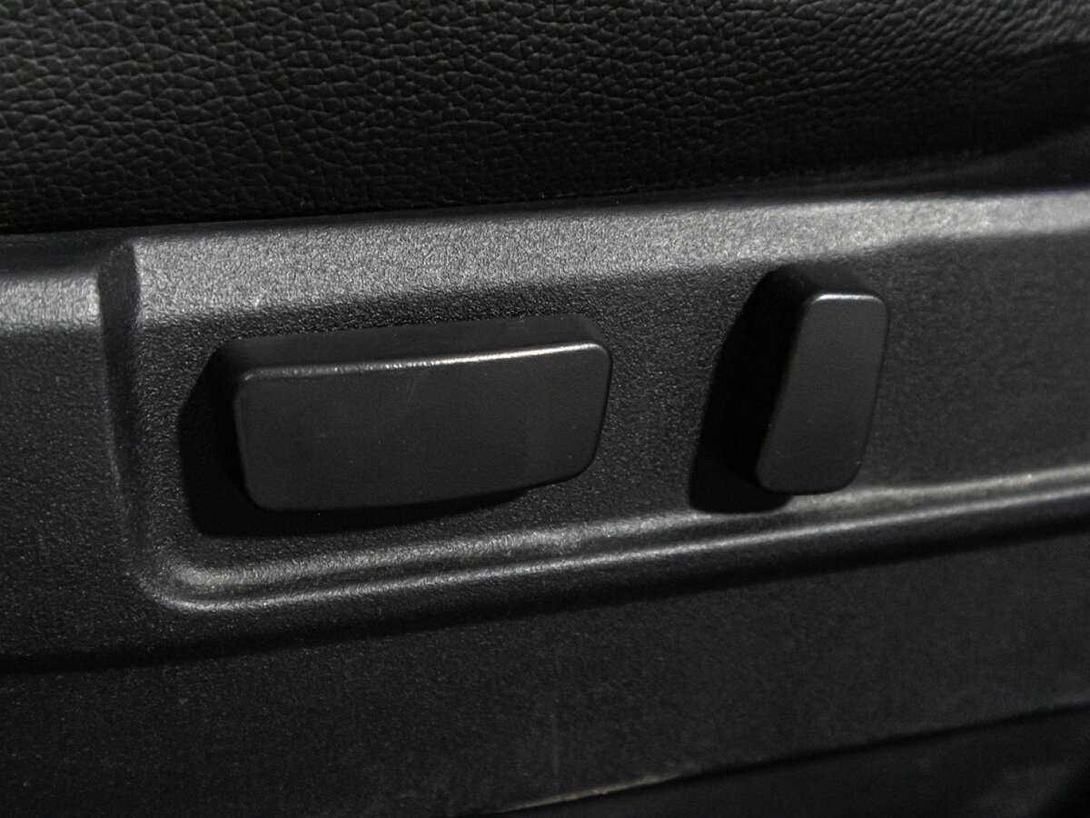 Купить Mitsubishi Outlander с пробегом. Фото: #17